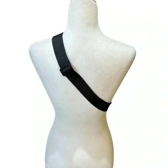 Black Belt Bag Travel Bag 9”W x 6”H - Picture 3 of 7